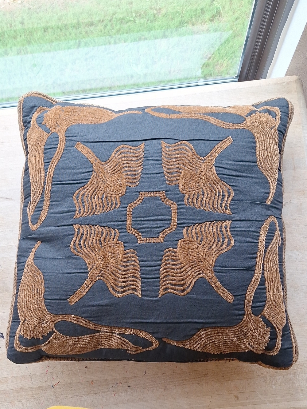 Vintage Chenille Brown & Black 9" Square Accent Pillow